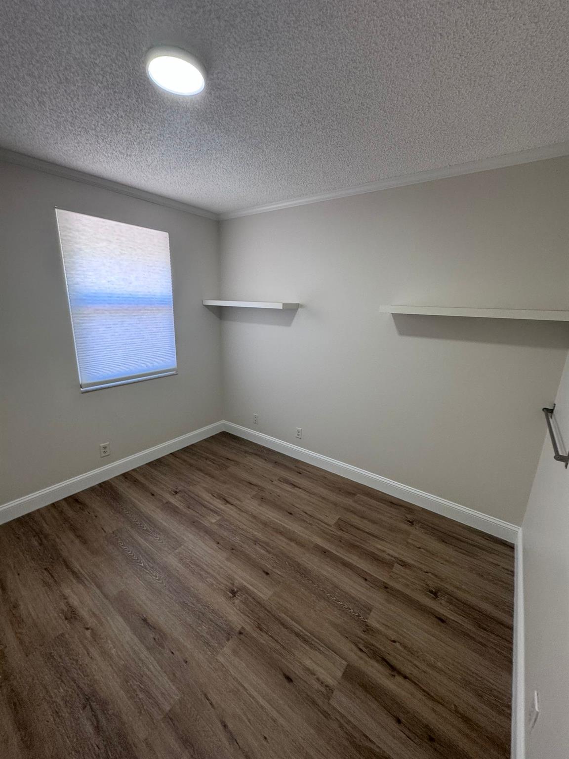 Holiday Spgs Village Sec - Residential Lease