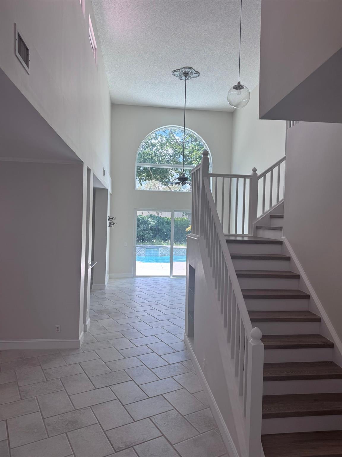 Holiday Spgs Village Sec - Residential Lease