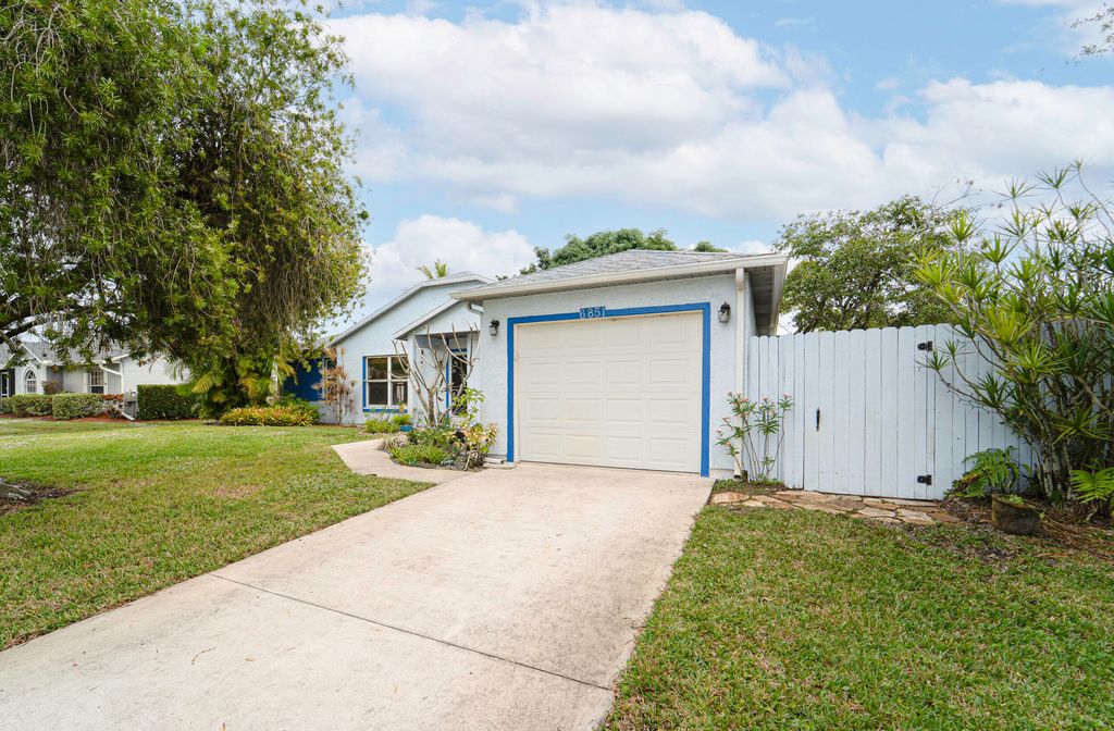 Photo of 6851 NW Jorgensen Road, Port Saint Lucie, FL 34983 (MLS # R11146976)