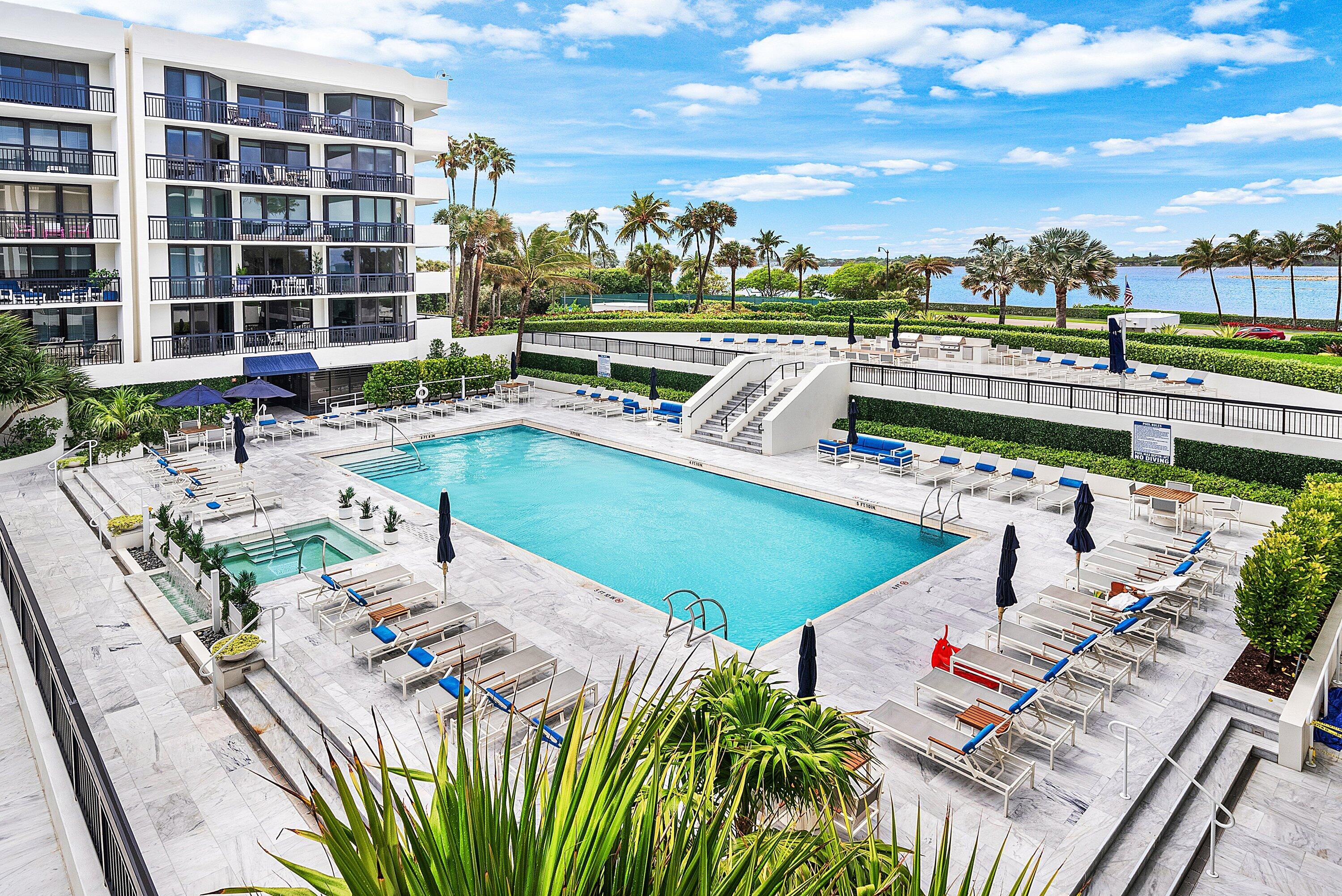 CARLTON PLACE CONDO - Residential