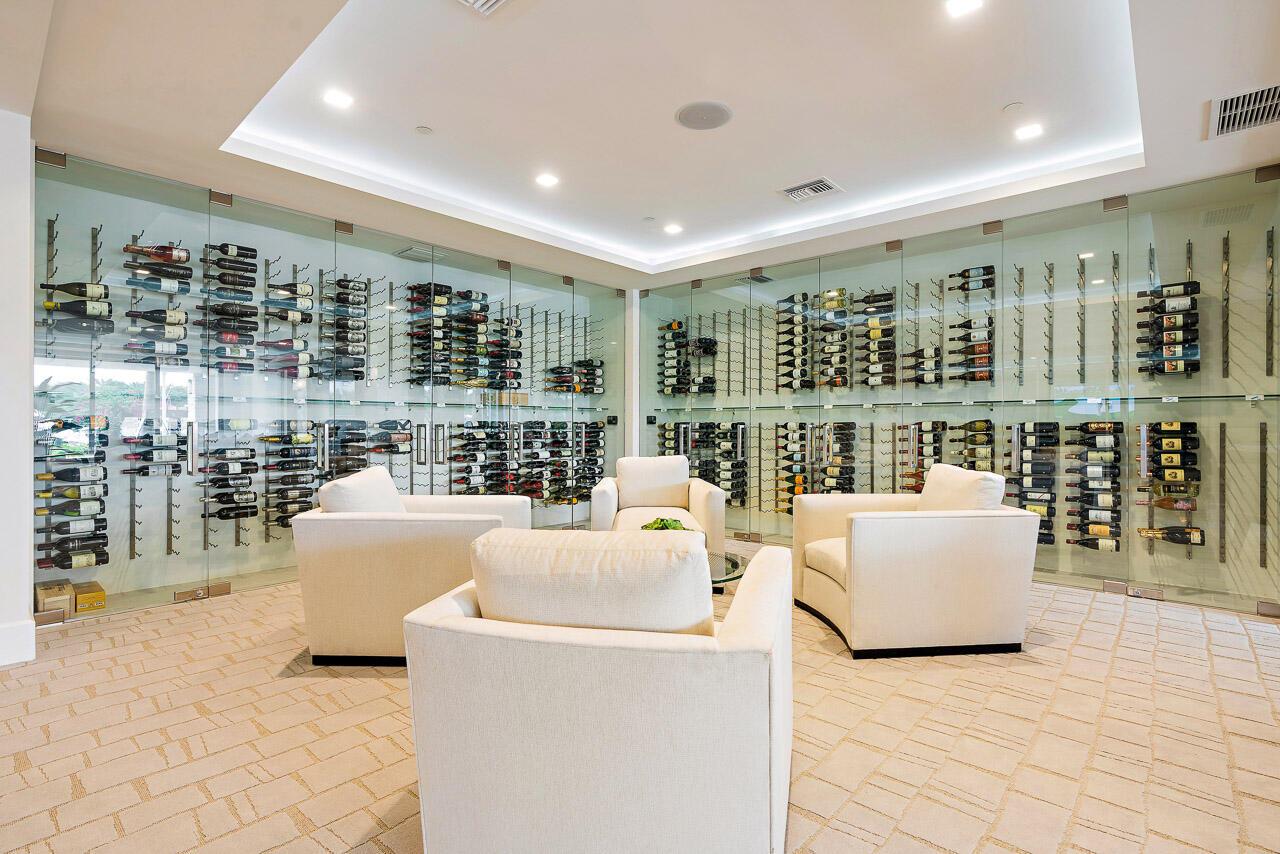 AZURE CONDO - Residential