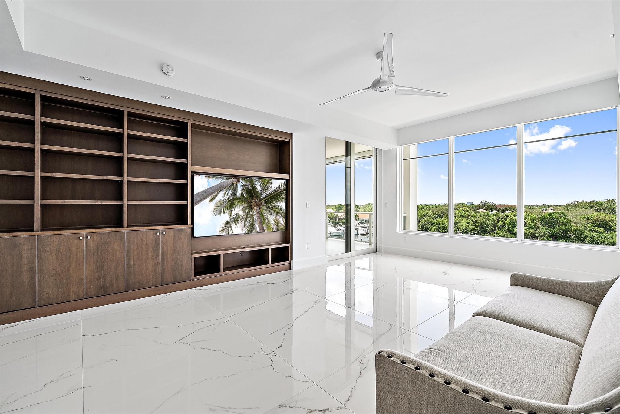 AZURE CONDO - Residential