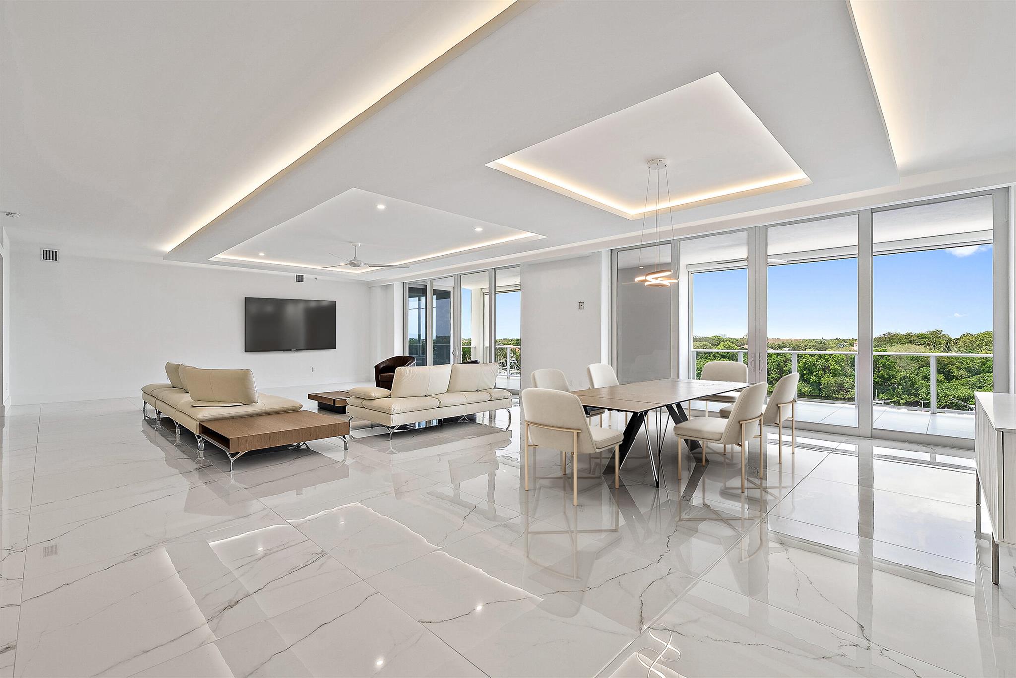 AZURE CONDO - Residential