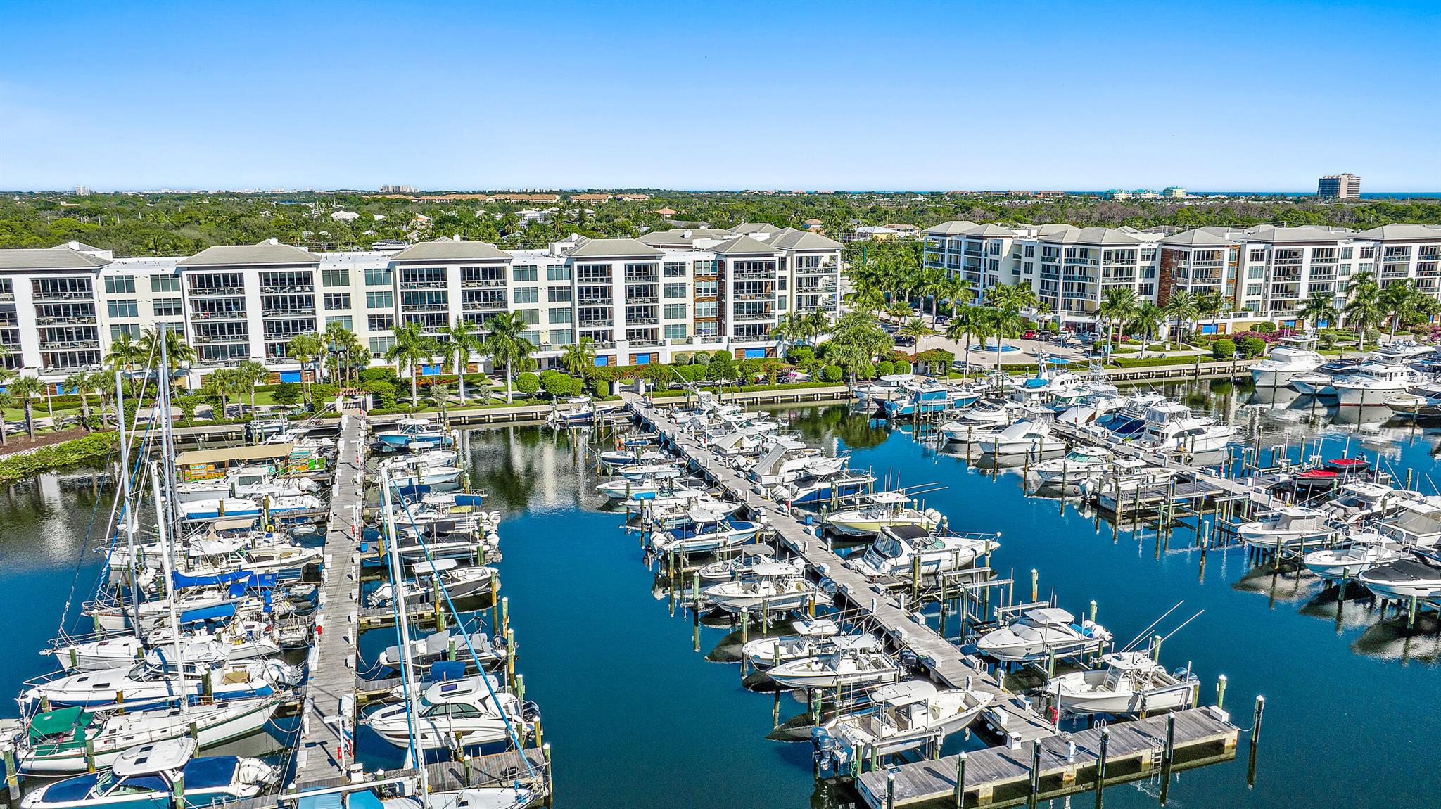 AZURE CONDO - Residential