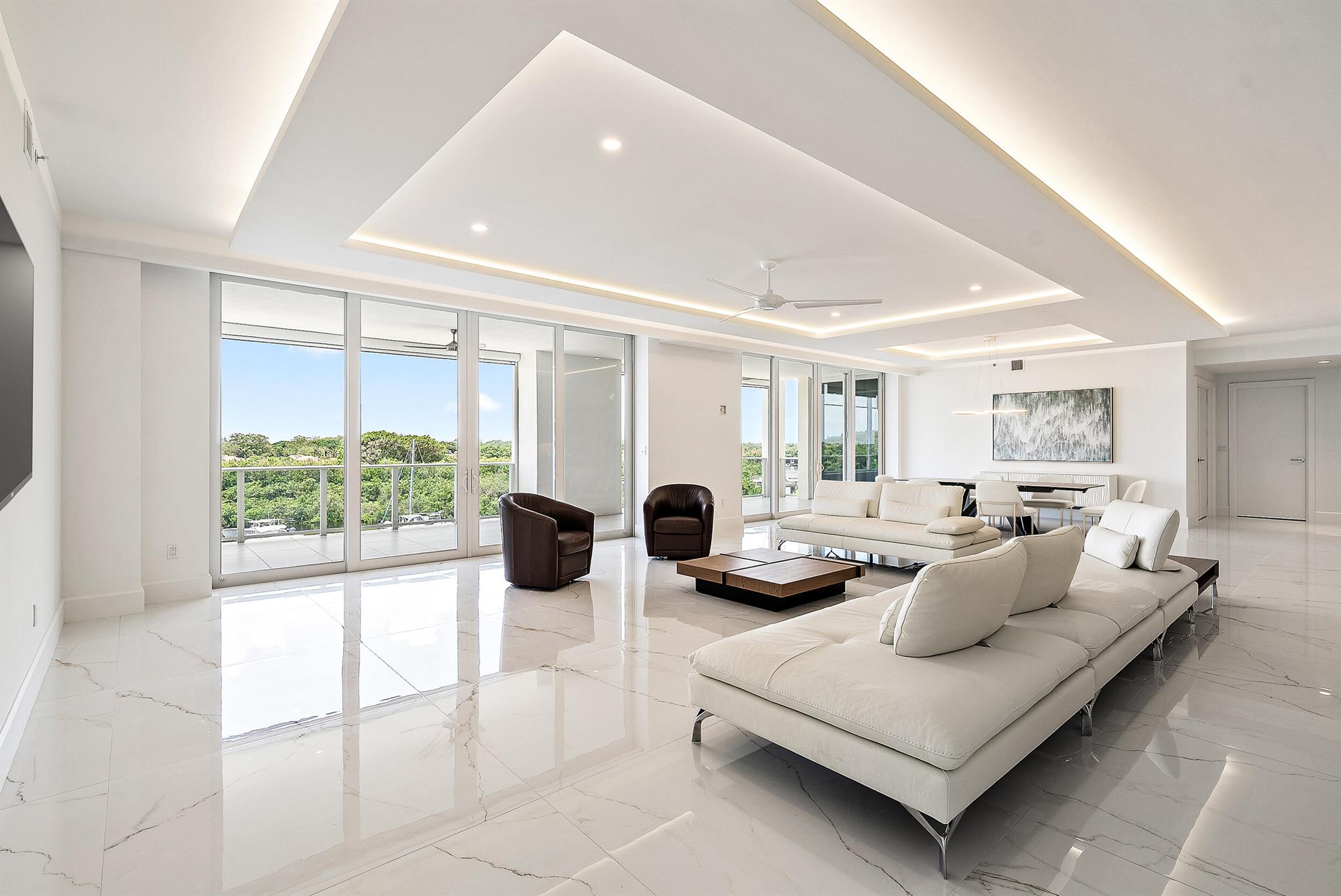 AZURE CONDO - Residential