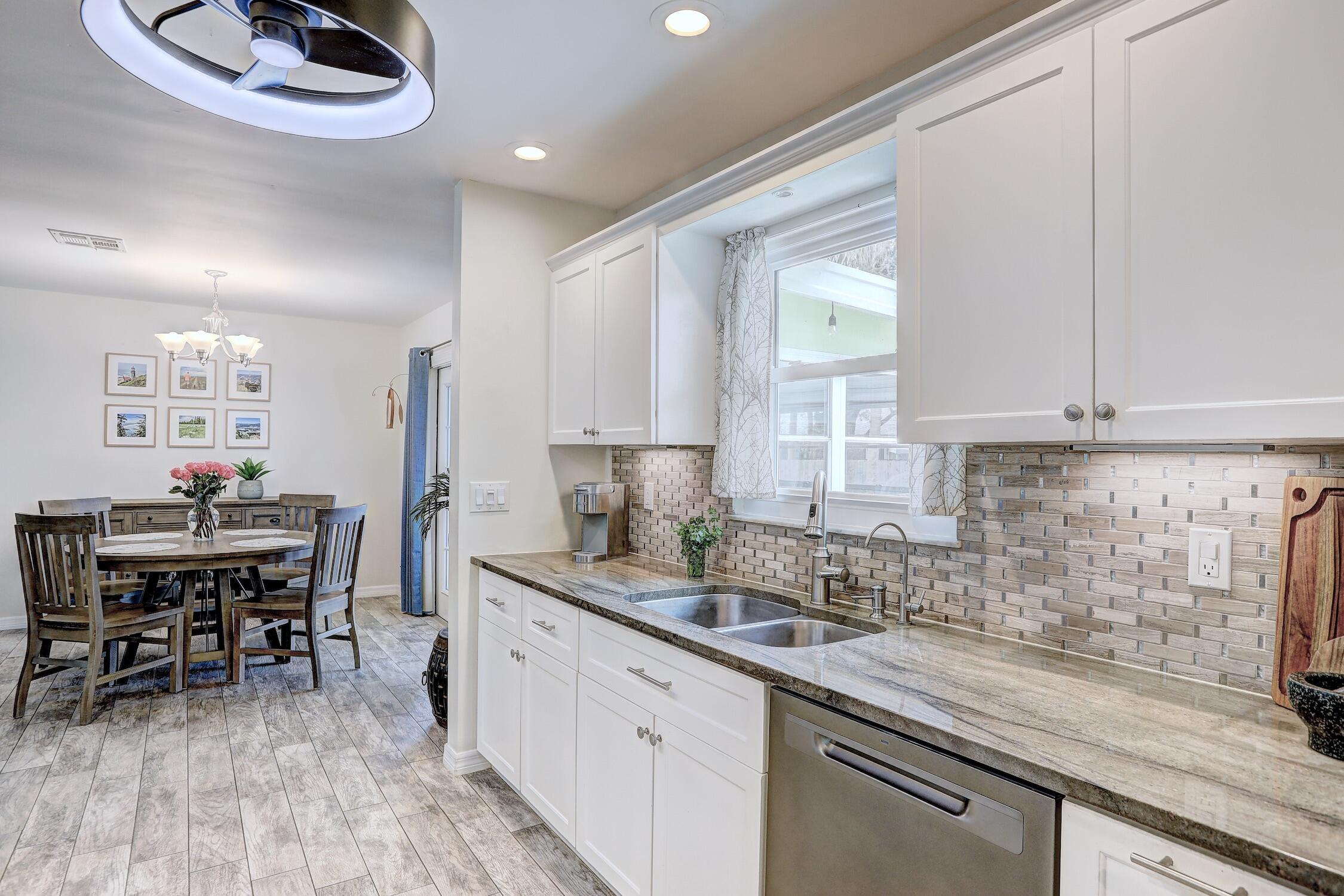 SEBASTIAN HIGHLANDS UNIT 10 - Residential