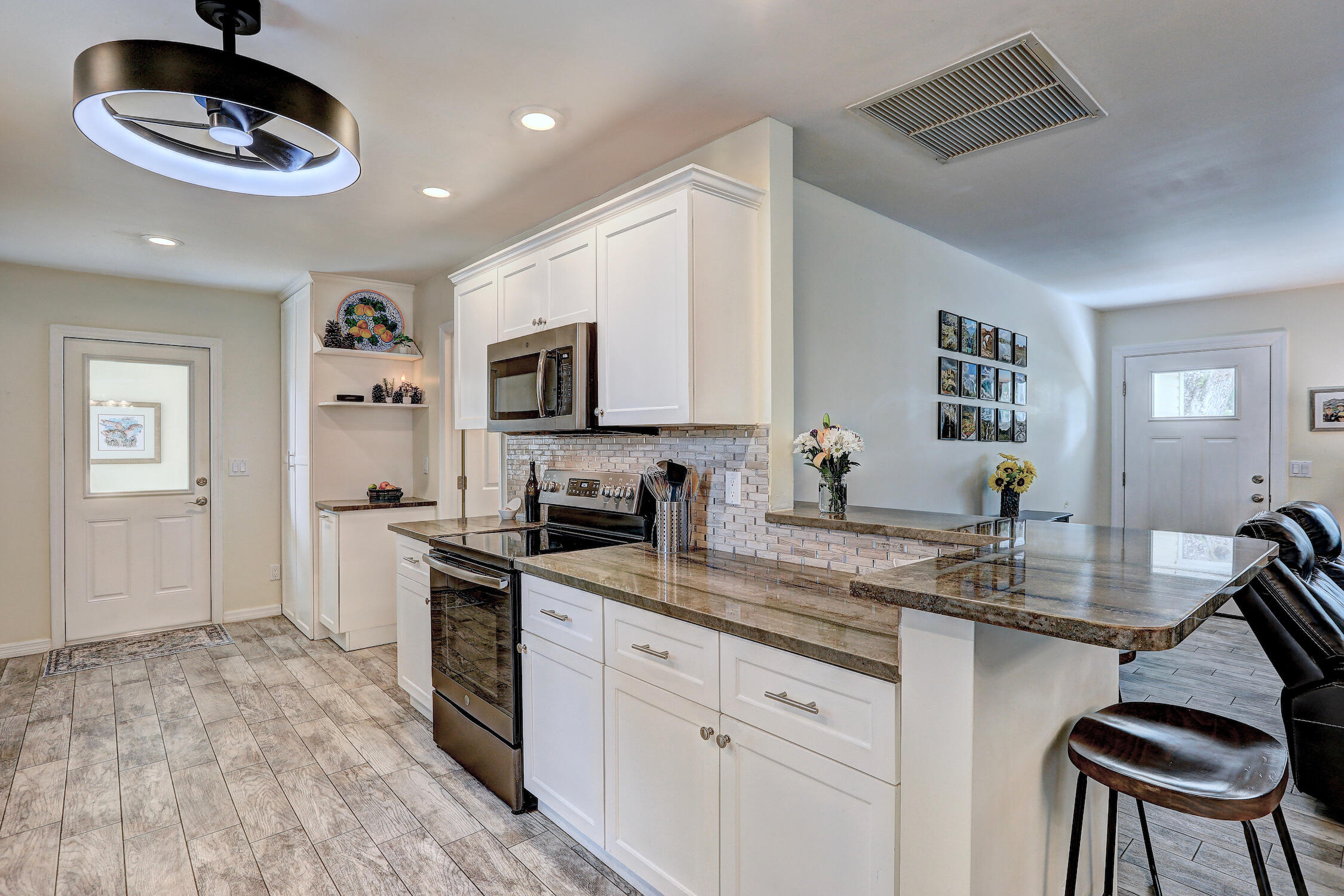 SEBASTIAN HIGHLANDS UNIT 10 - Residential