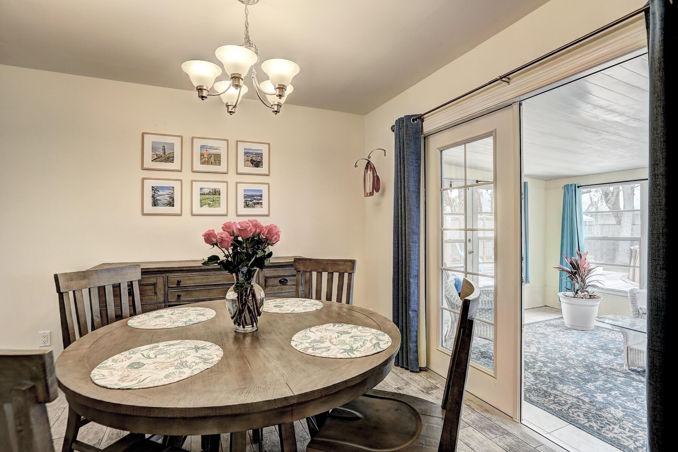 SEBASTIAN HIGHLANDS UNIT 10 - Residential