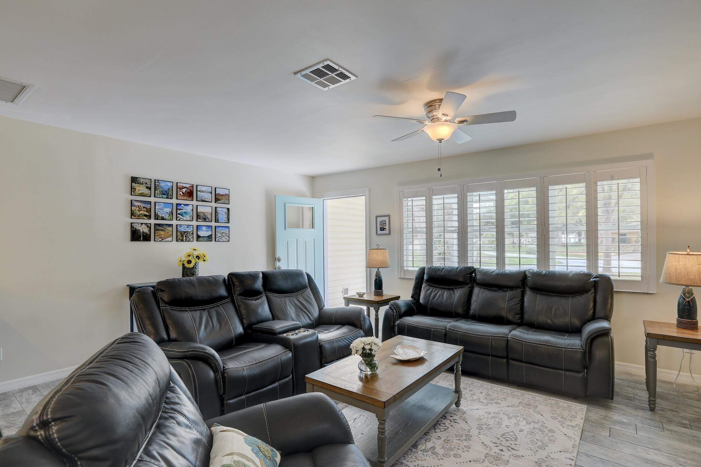 SEBASTIAN HIGHLANDS UNIT 10 - Residential