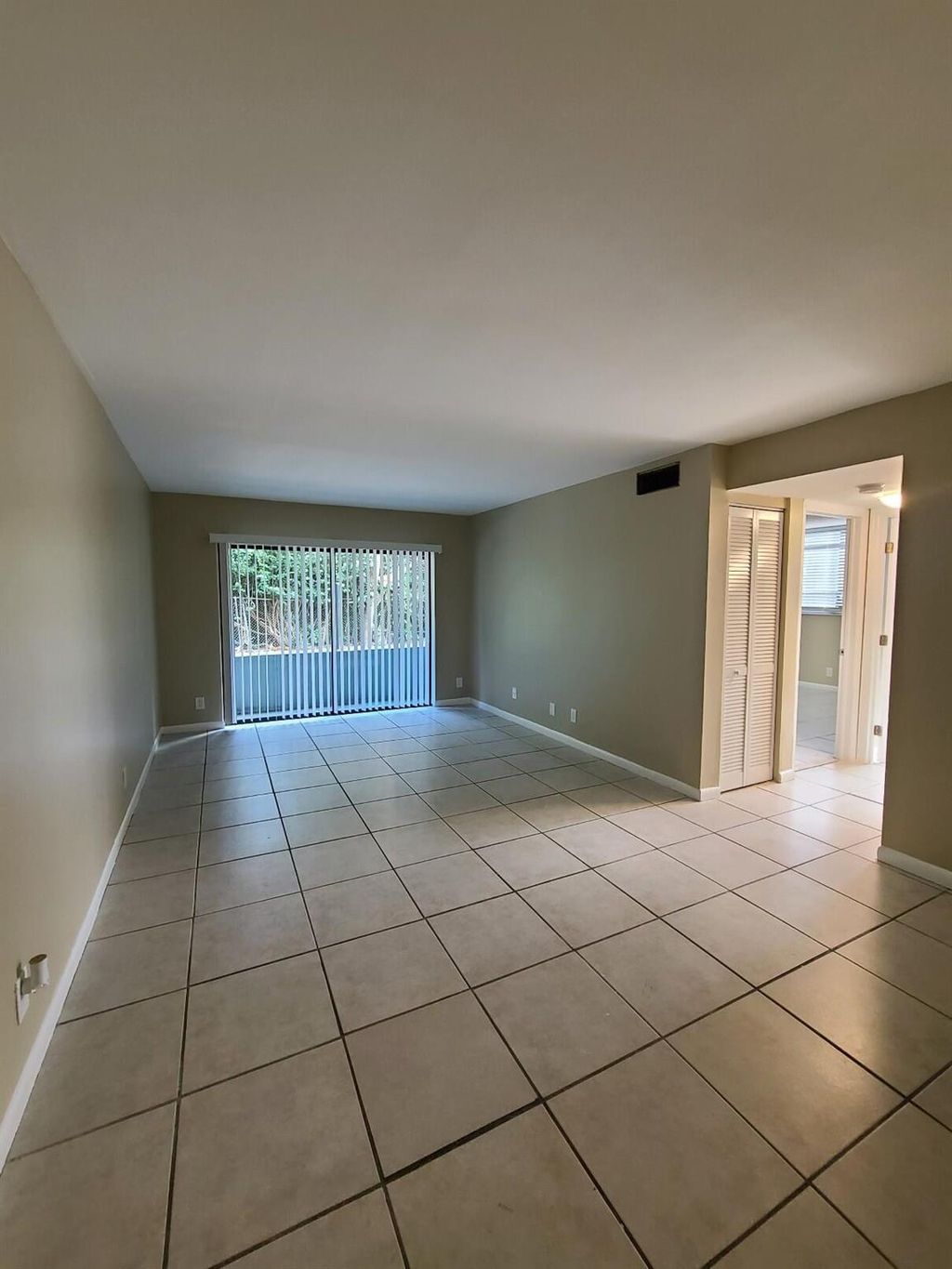 Photo of 1950 N Congress Avenue #107, West Palm Beach, FL 33401 (MLS # R11047353)
