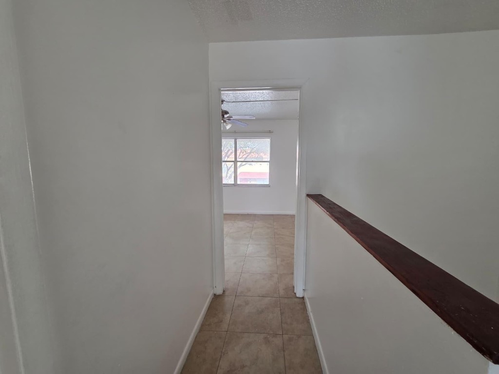 BRENTWOOD WEST TOWNHOUSES - Residential Lease