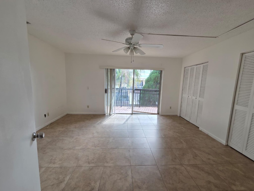 BRENTWOOD WEST TOWNHOUSES - Residential Lease