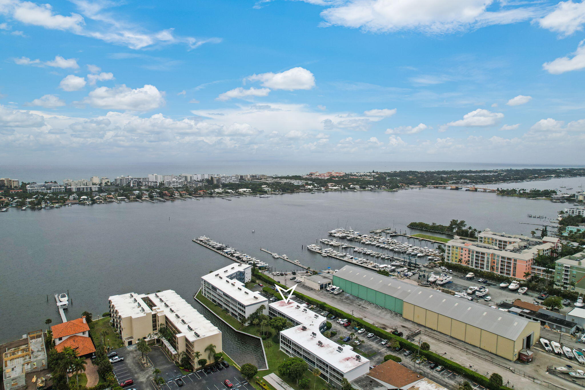 WATERWAY CLUB - Residential