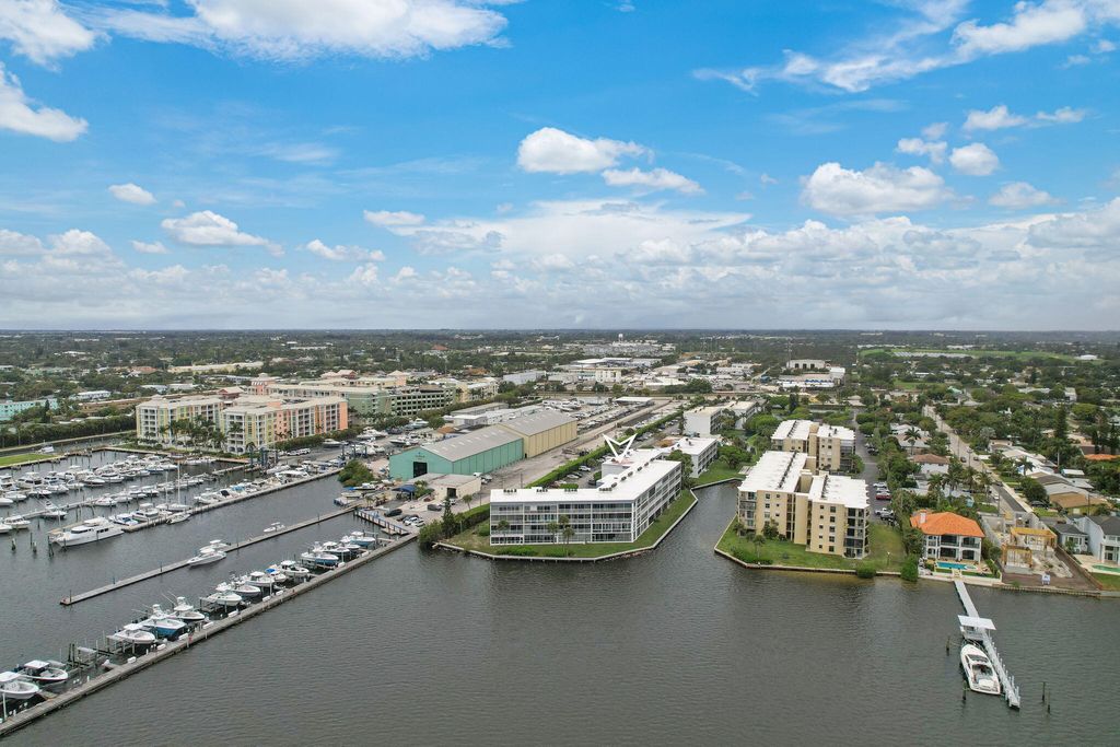 Photo of 200 Waterway Drive S #209, Lantana, FL 33462 (MLS # B26017359)