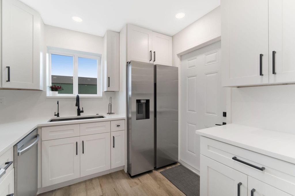 Photo of 200 Waterway Drive S #209, Lantana, FL 33462 (MLS # B26017359)