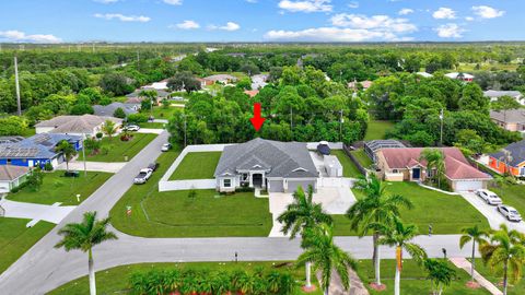 A home in Port St Lucie