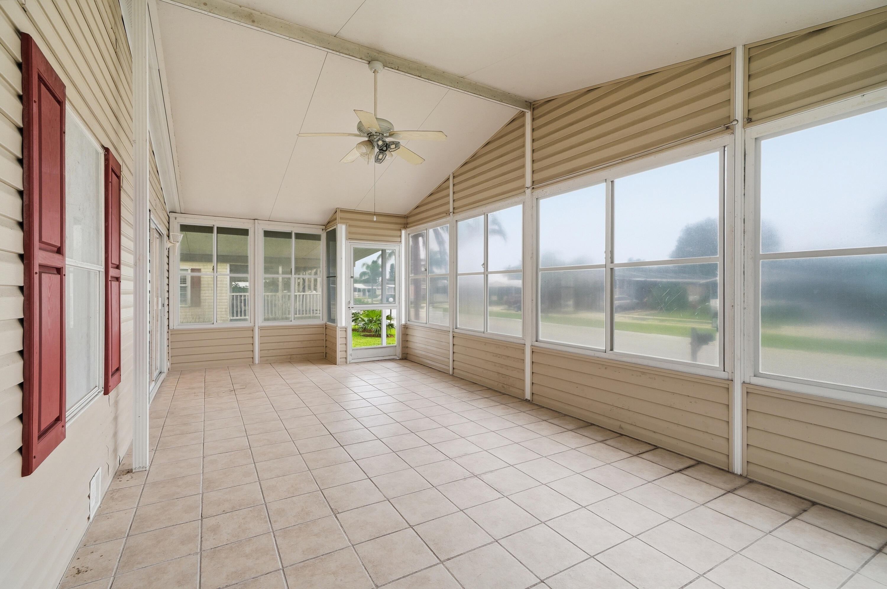 SANDALFOOT COVE SEC 1 - Residential