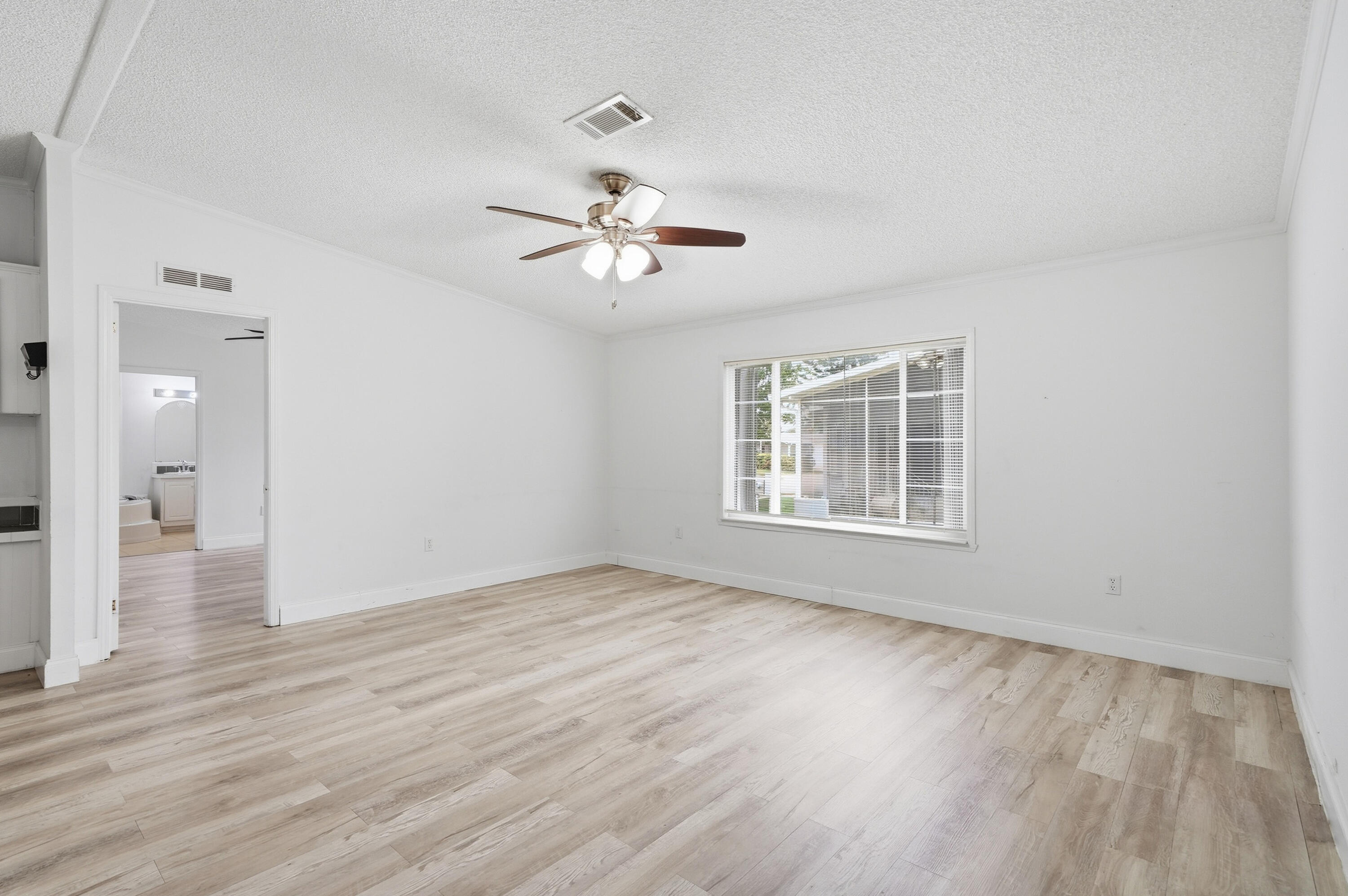 SANDALFOOT COVE SEC 1 - Residential