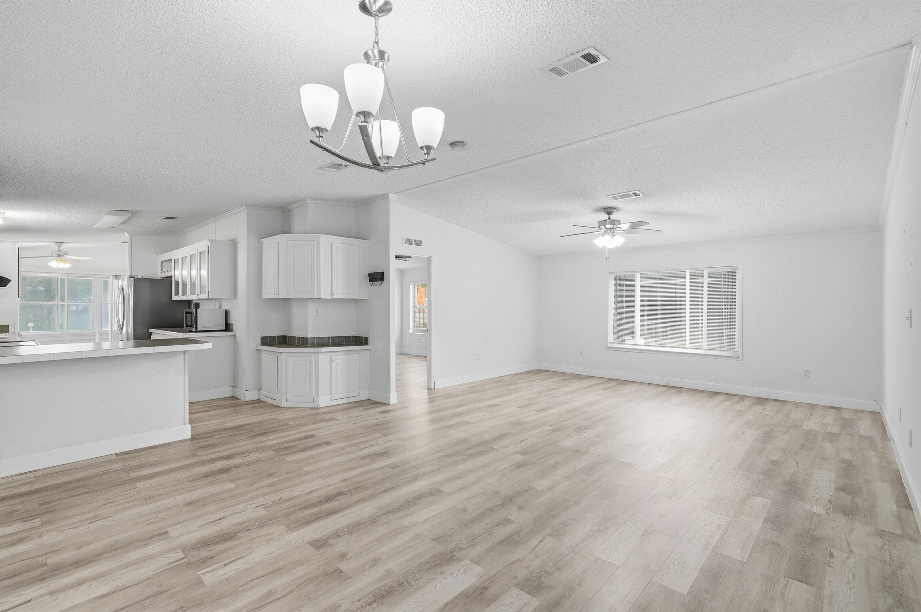 SANDALFOOT COVE SEC 1 - Residential
