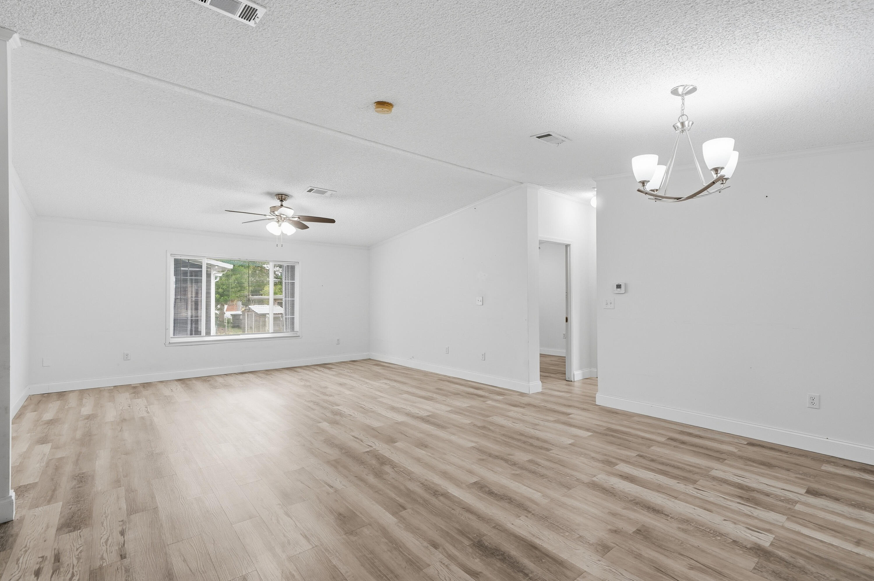 SANDALFOOT COVE SEC 1 - Residential