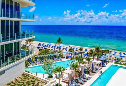 525 N Ft Lauderdale Bch Blvd Unit 1705, Fort Lauderdale, FL 33304 - MLS#: F10421342