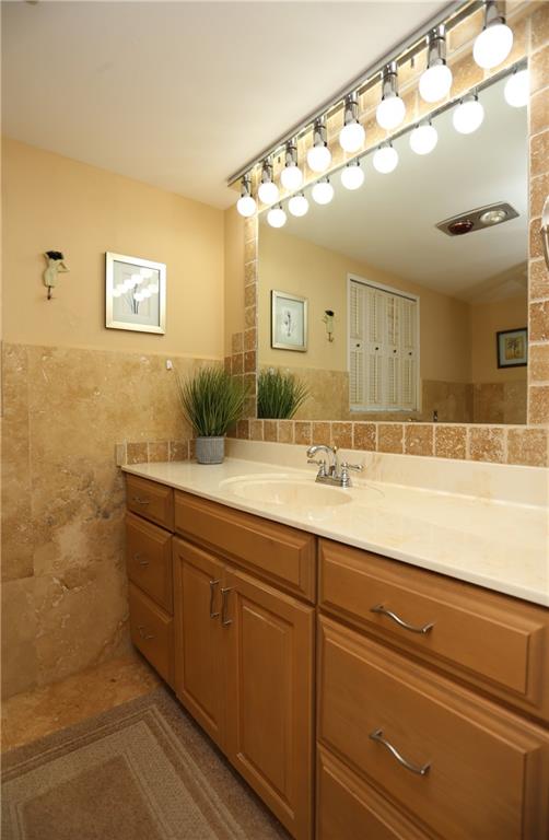 The Bay Island Villas - Residential