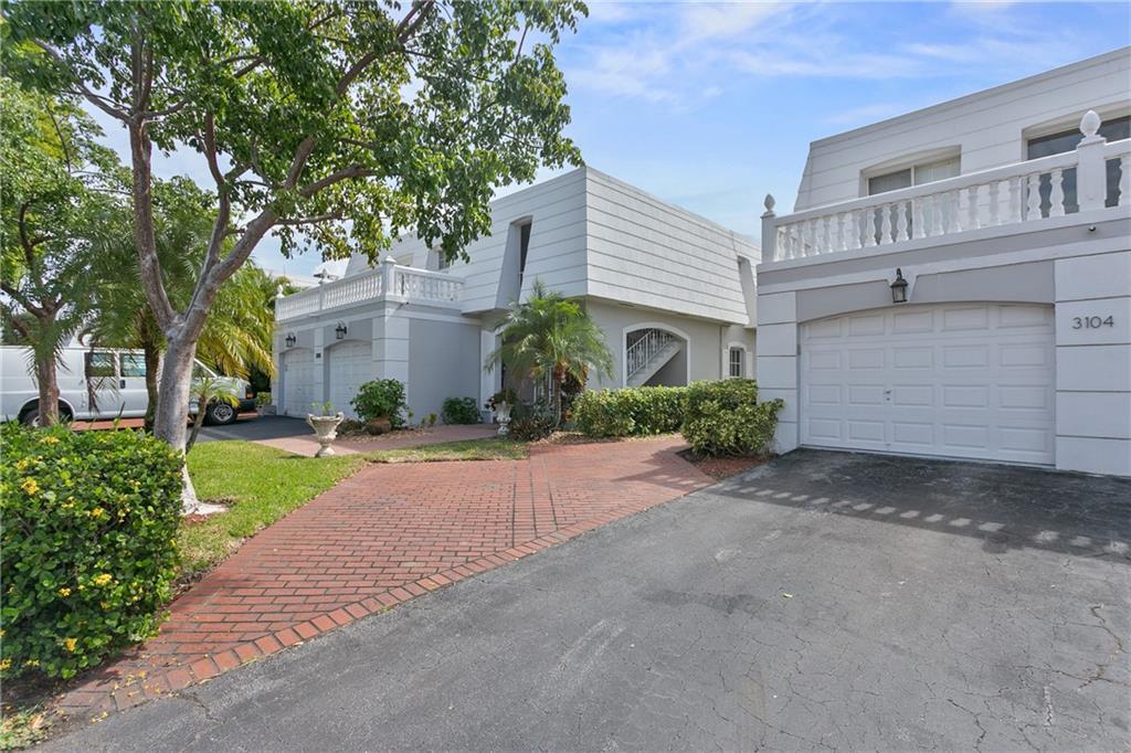 The Bay Island Villas - Residential