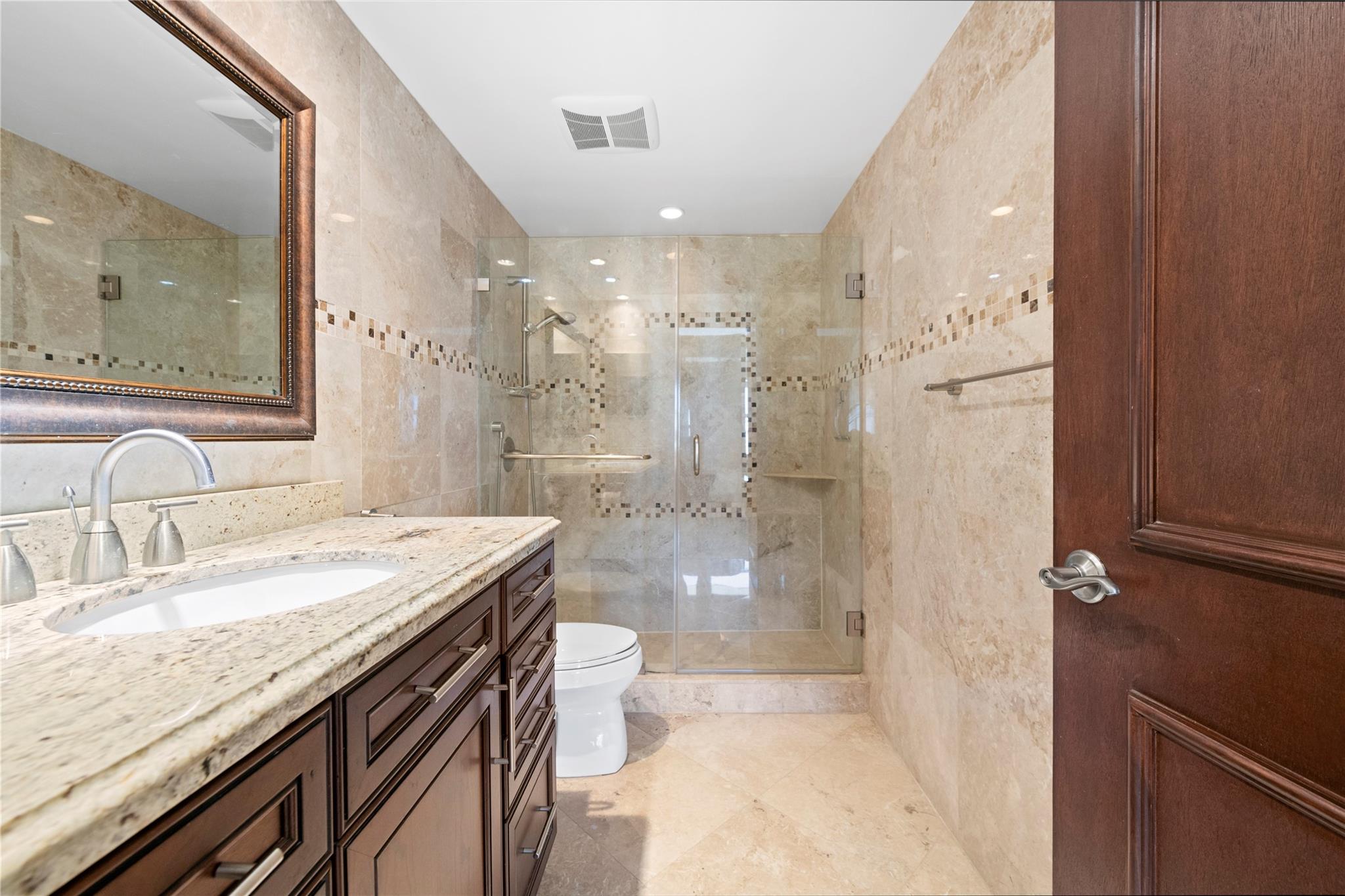 CORAL RIDGE TOEWERS EAST - Residential