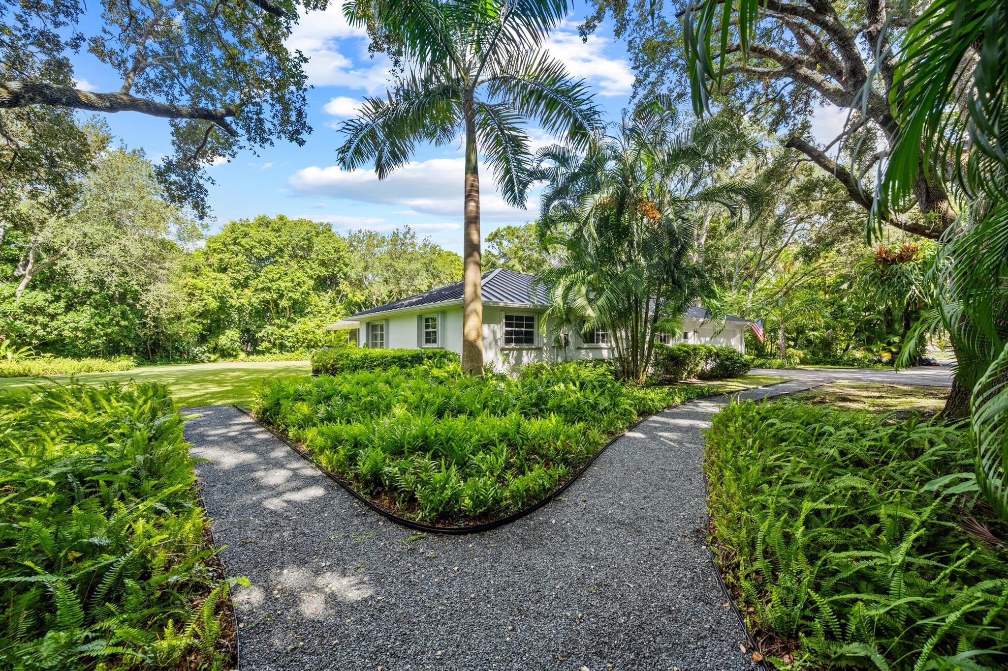 PENNOCK POINT - Residential