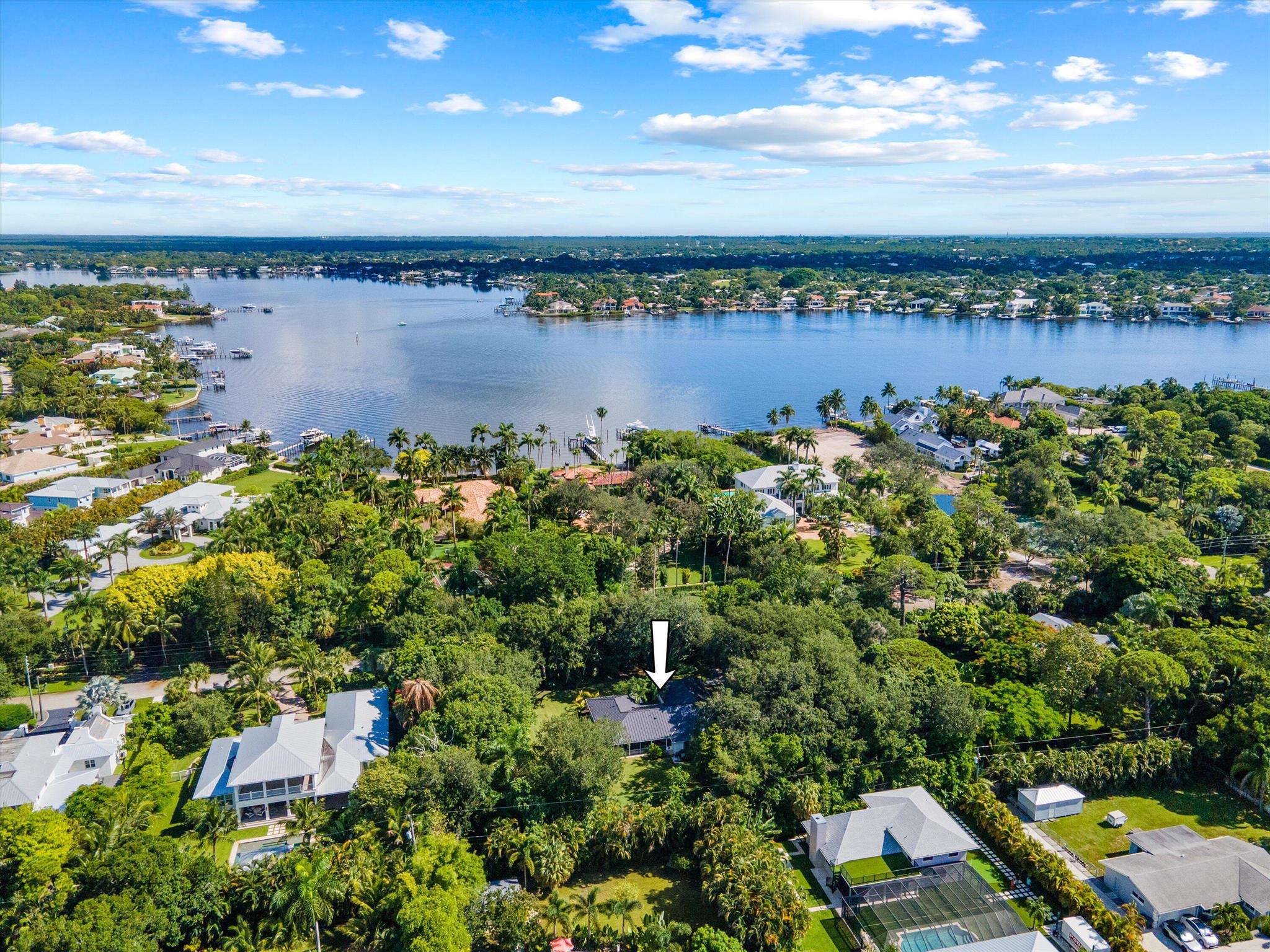 PENNOCK POINT - Residential