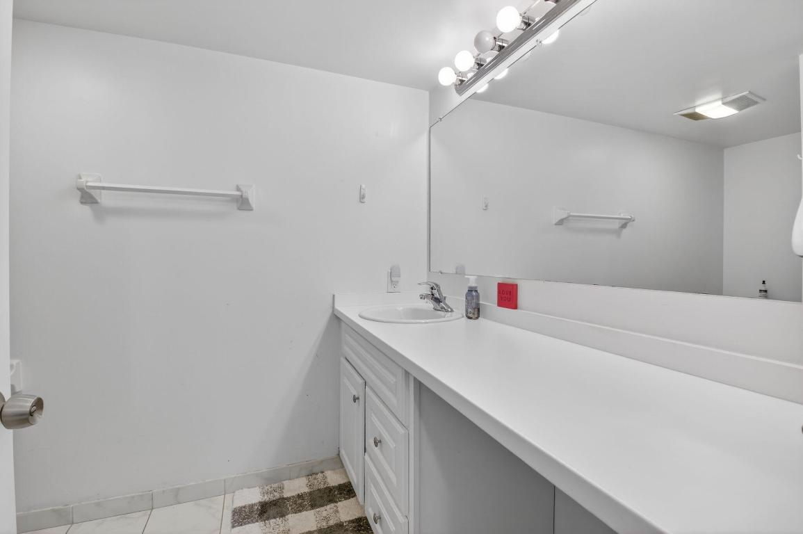 PORTA BELLA EAST AND PORTA BELLA SOUTHWEST CONDO A - Residential