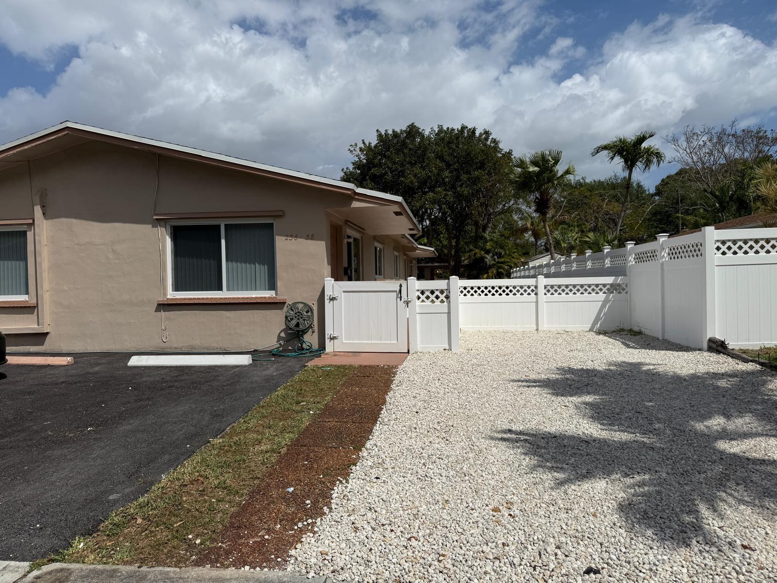 DANIA HEIGHTS EXT - Residential Lease