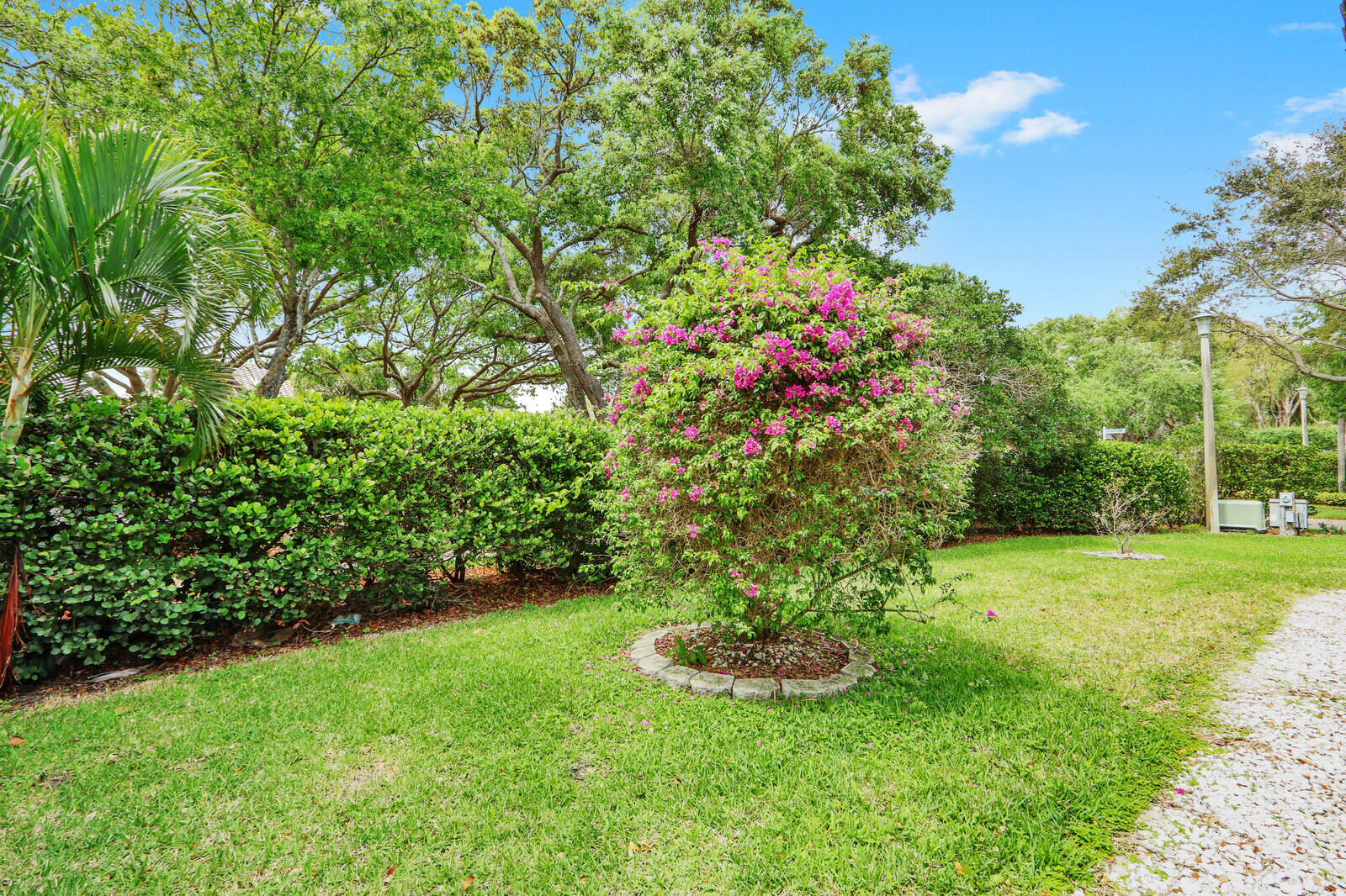 NAUTICA - Residential