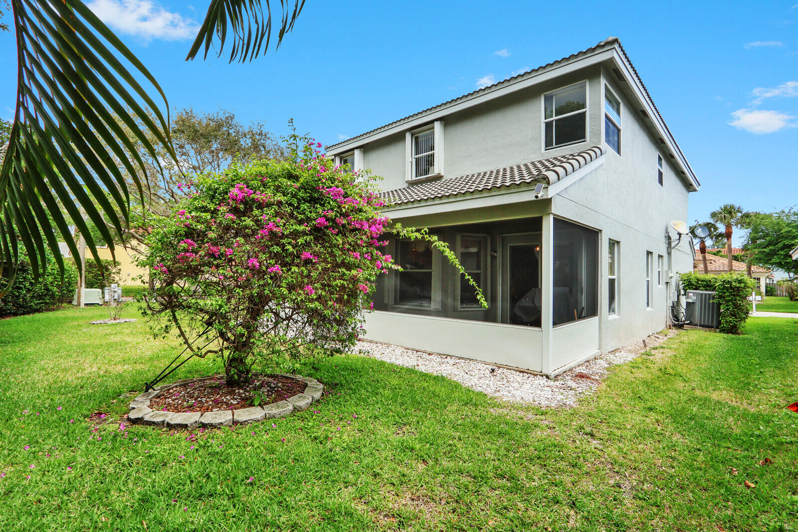 NAUTICA - Residential