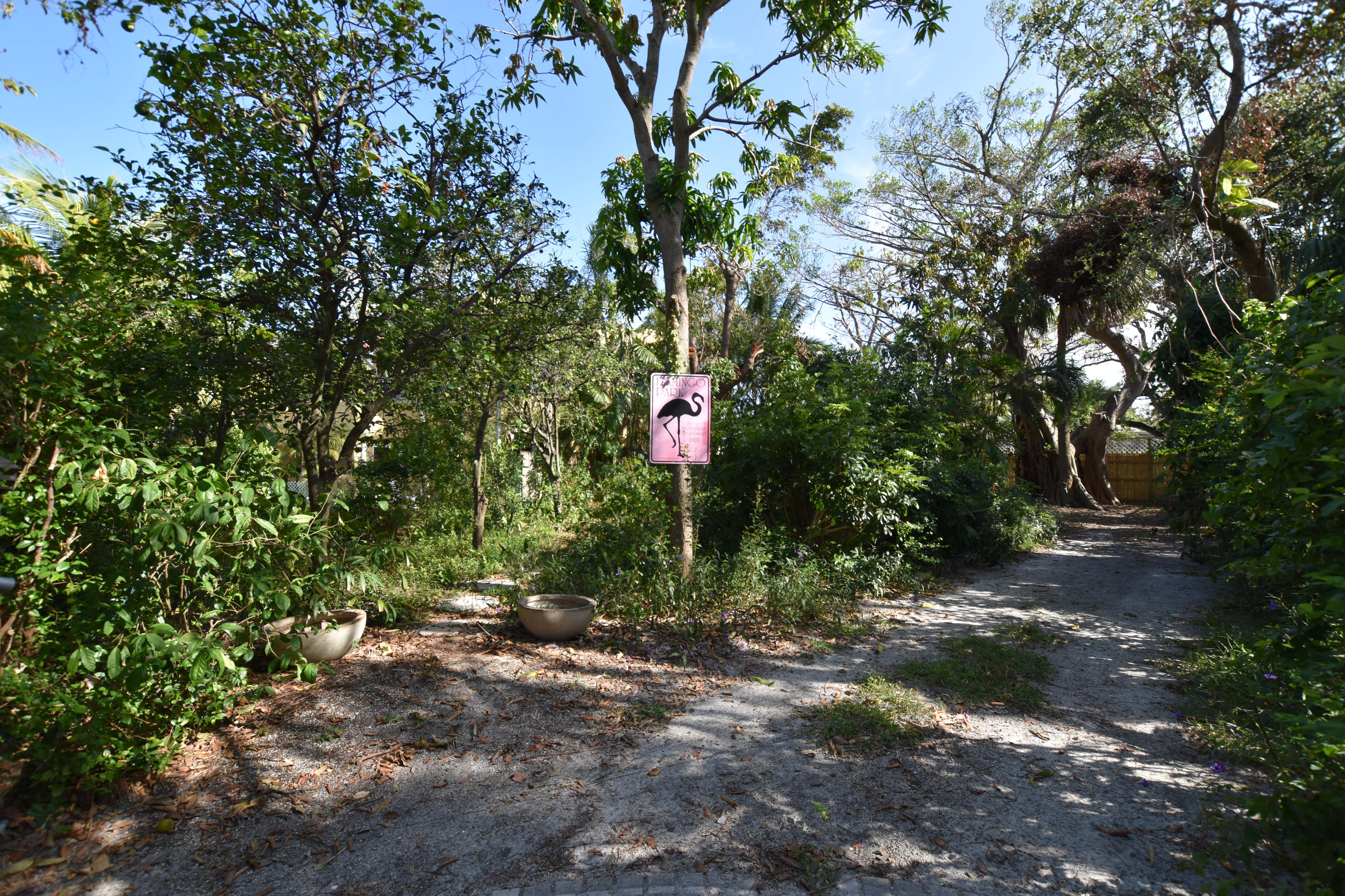 Flamingo Park - Land