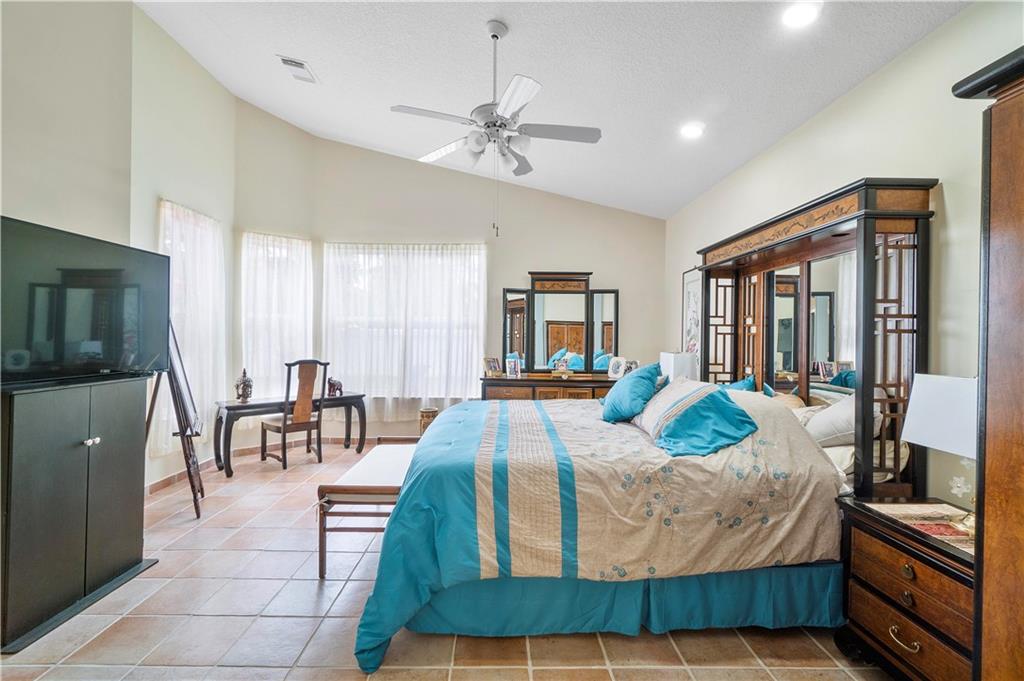 Sunset Lakes Two 166-24 B - Residential