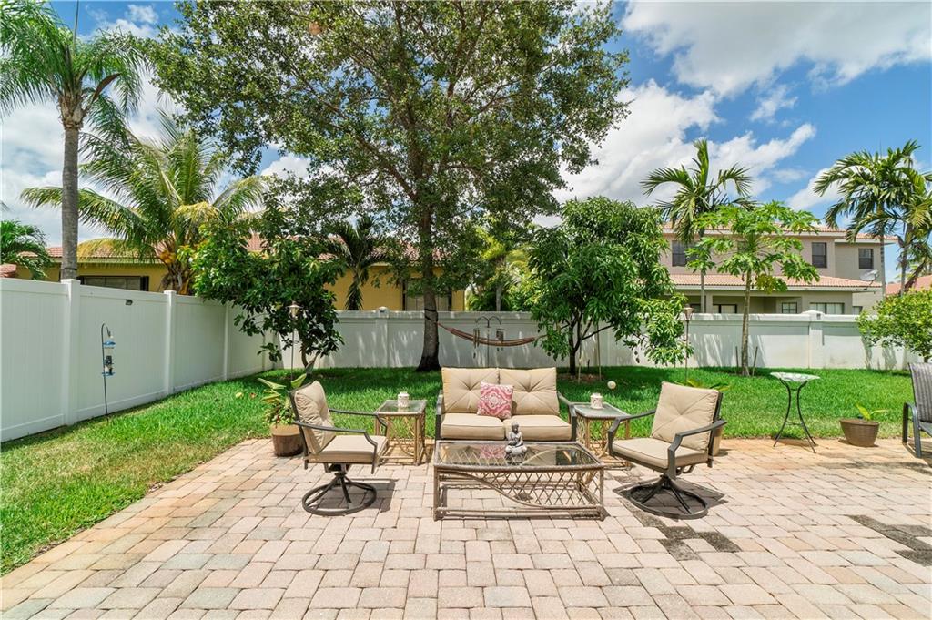 Sunset Lakes Two 166-24 B - Residential