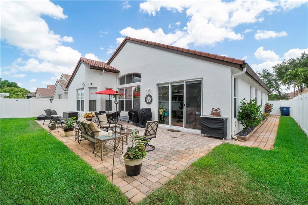 Sunset Lakes Two 166-24 B - Residential