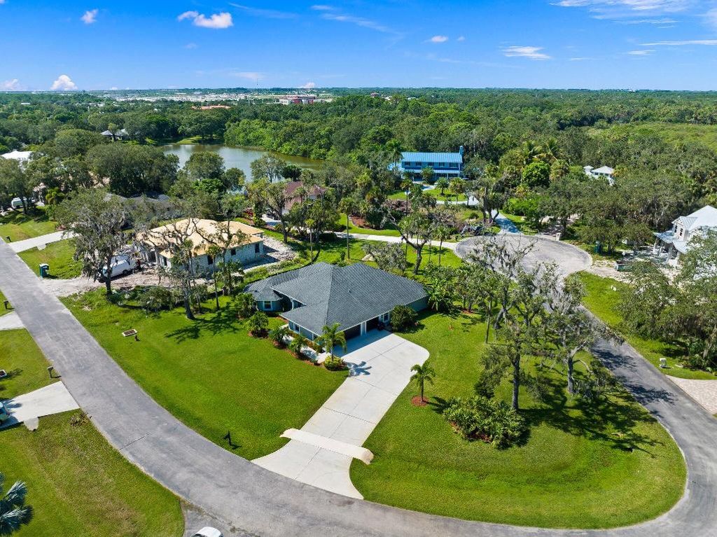 Photo of 2100 Winding Creek Lane, Fort Pierce, FL 34981 (MLS # R10920748)