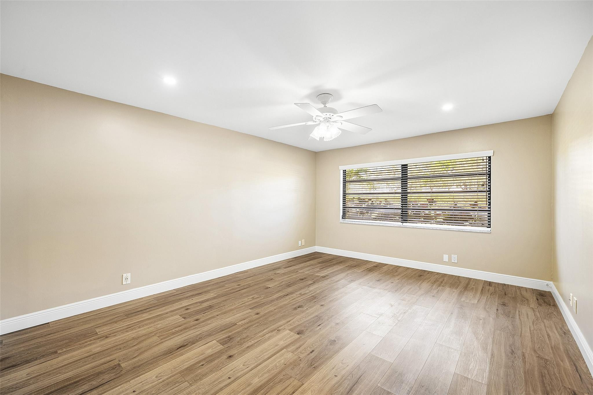 Camino Woods 02 - Residential