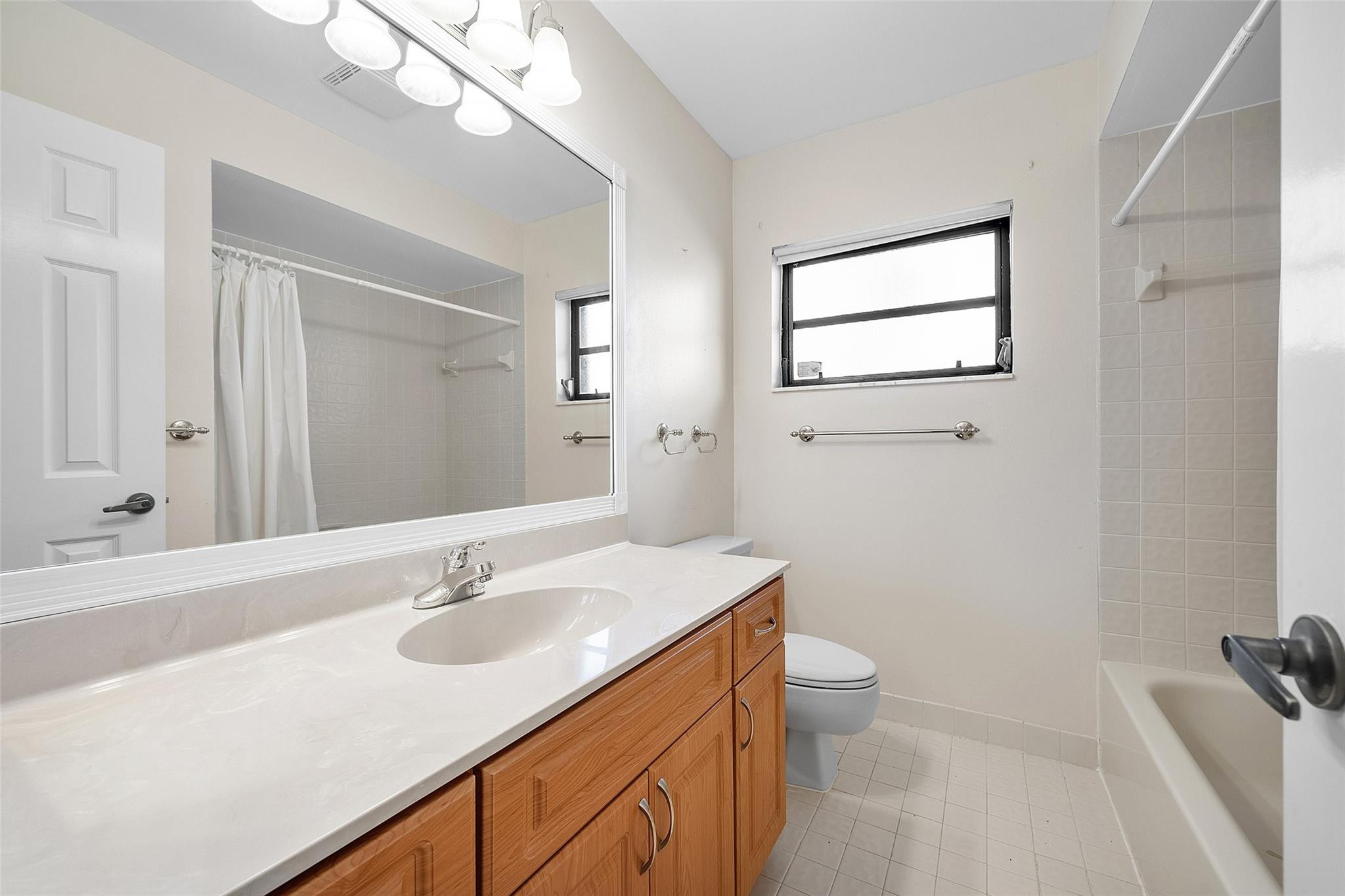 Camino Woods 02 - Residential