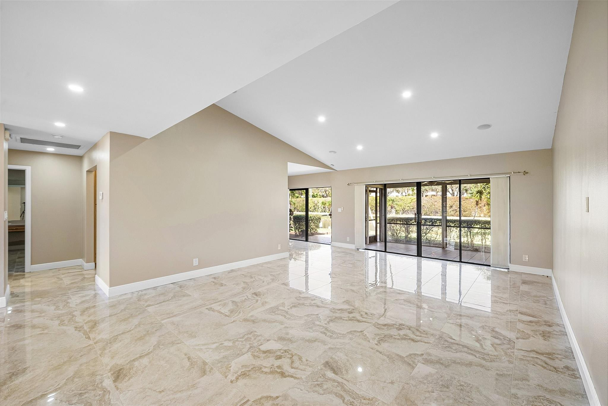 Camino Woods 02 - Residential