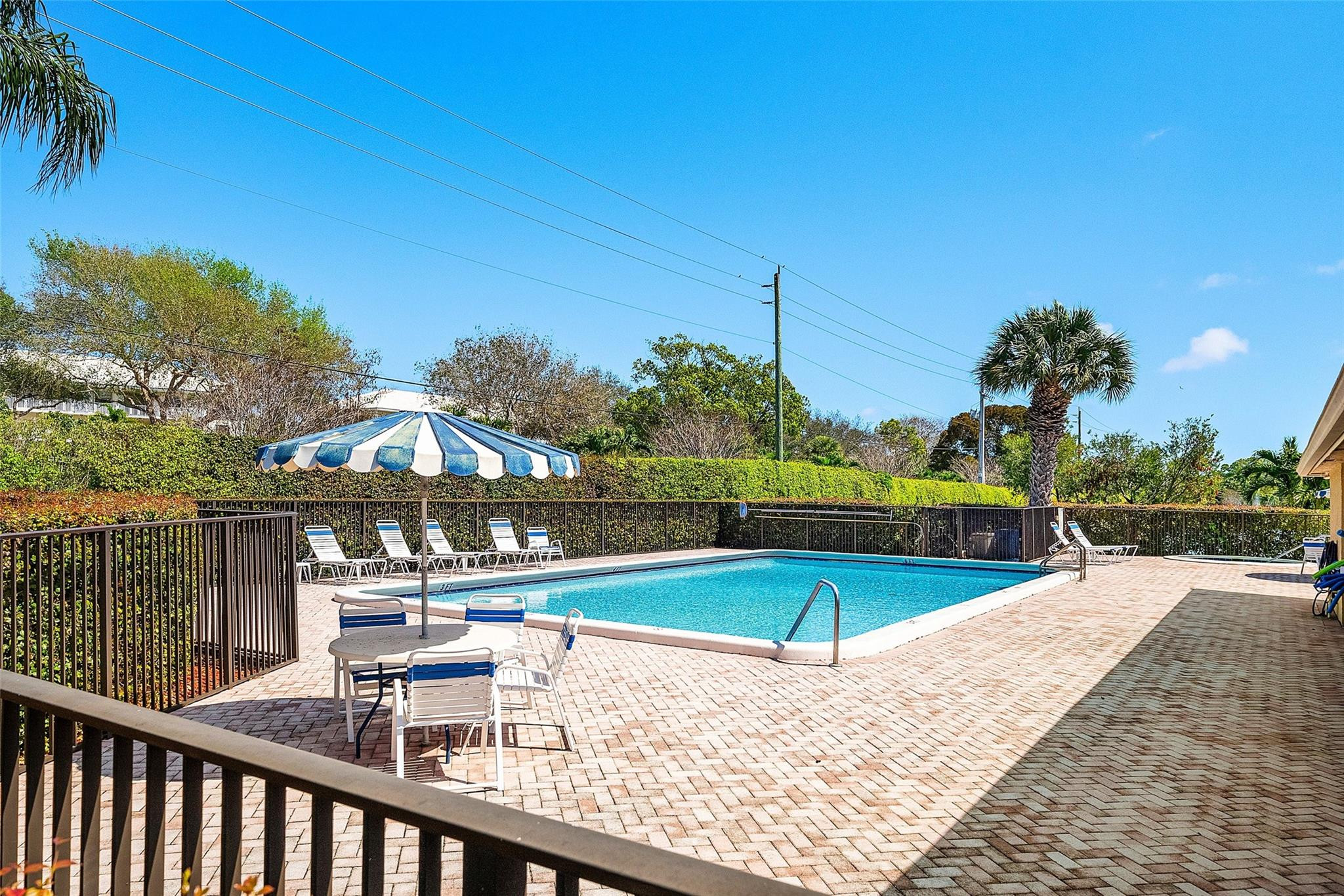 Camino Woods 02 - Residential