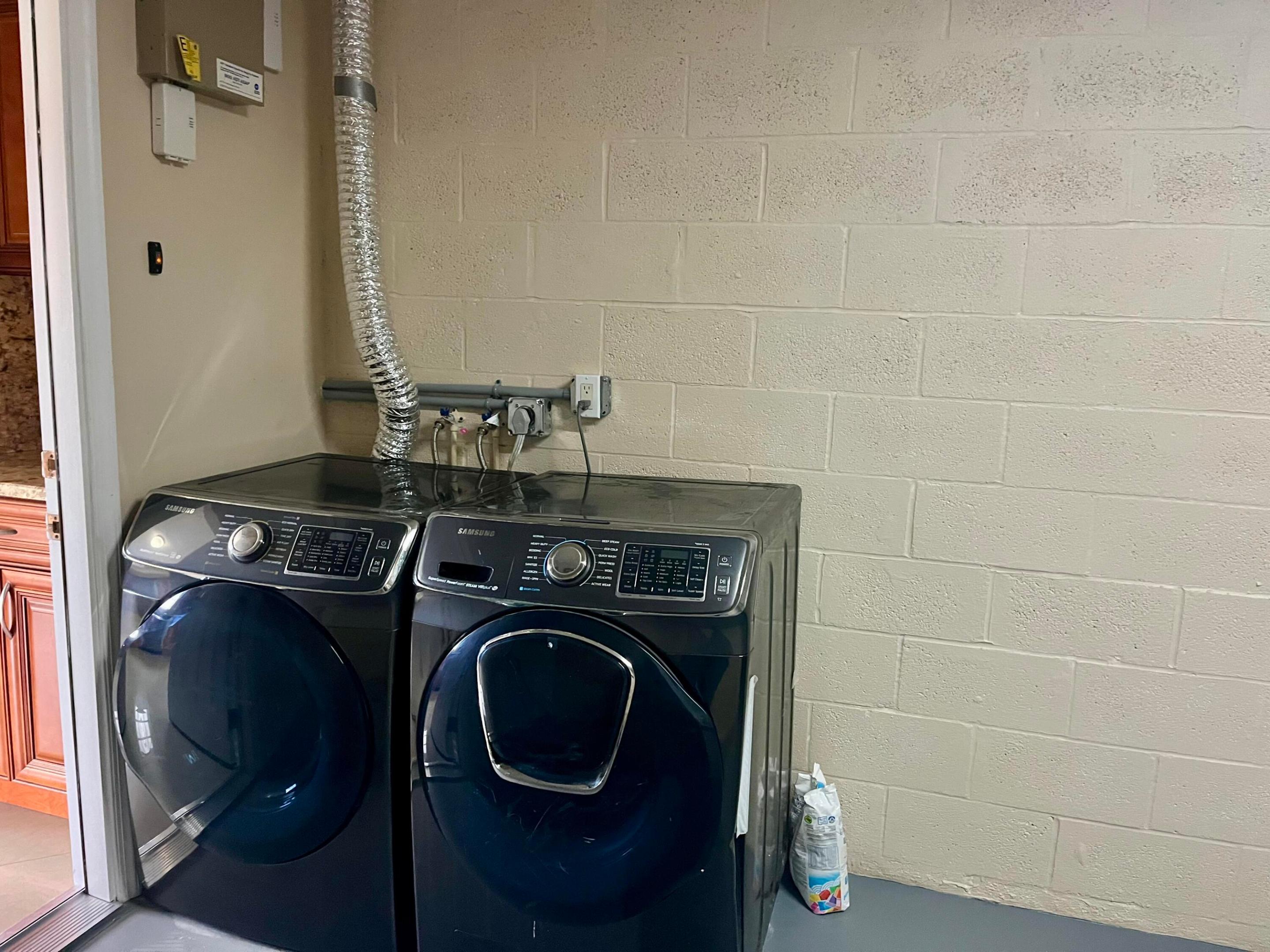 GREENTREE VILLAS CONDO - Residential