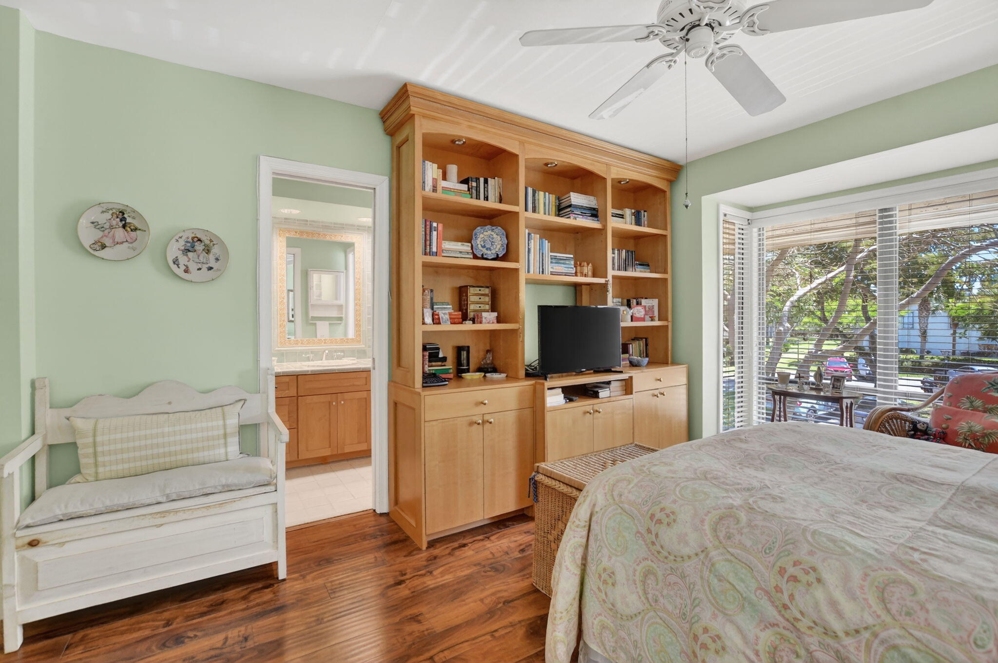 IRONWEDGE SEC II - Residential