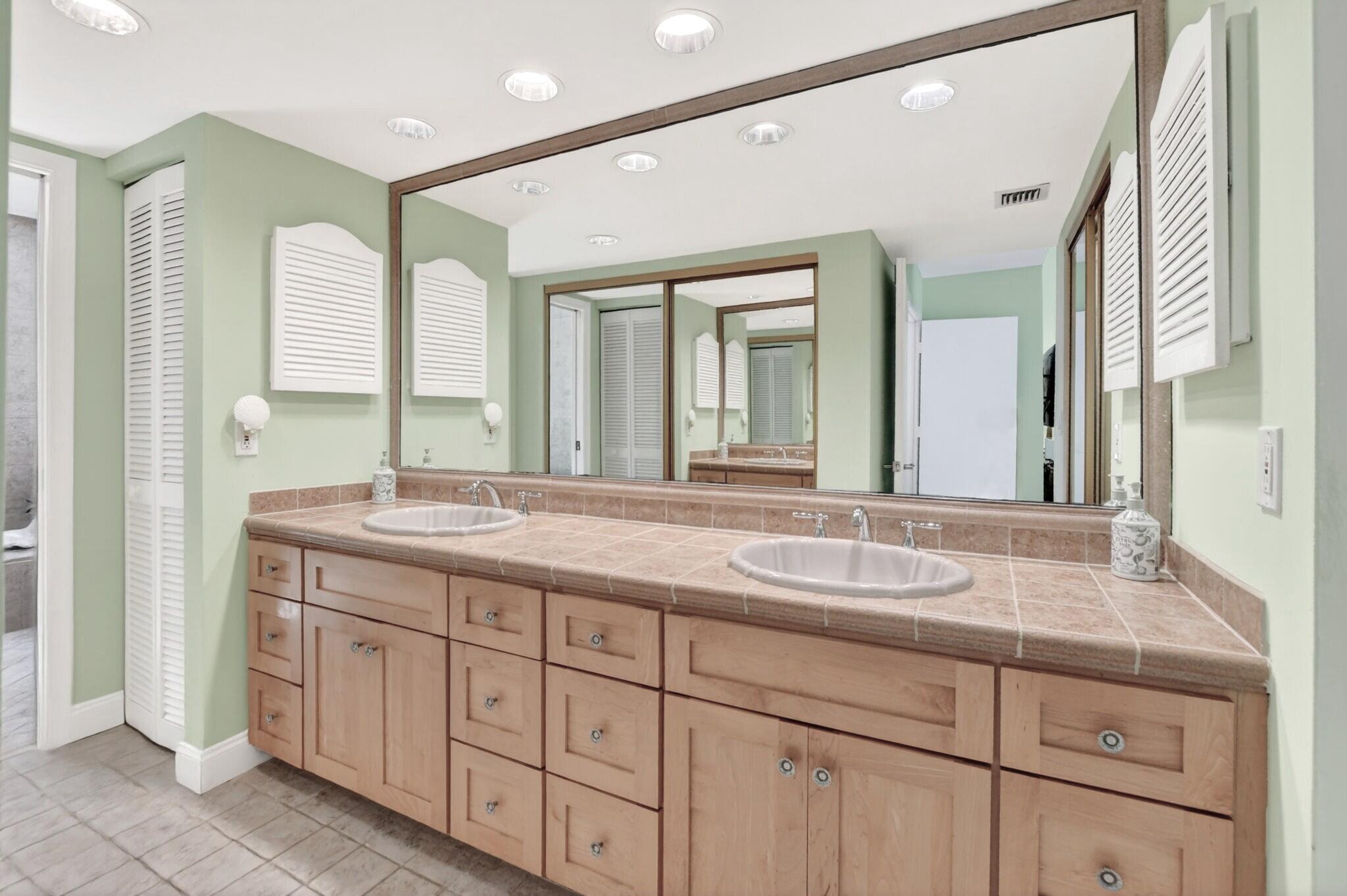 IRONWEDGE SEC II - Residential