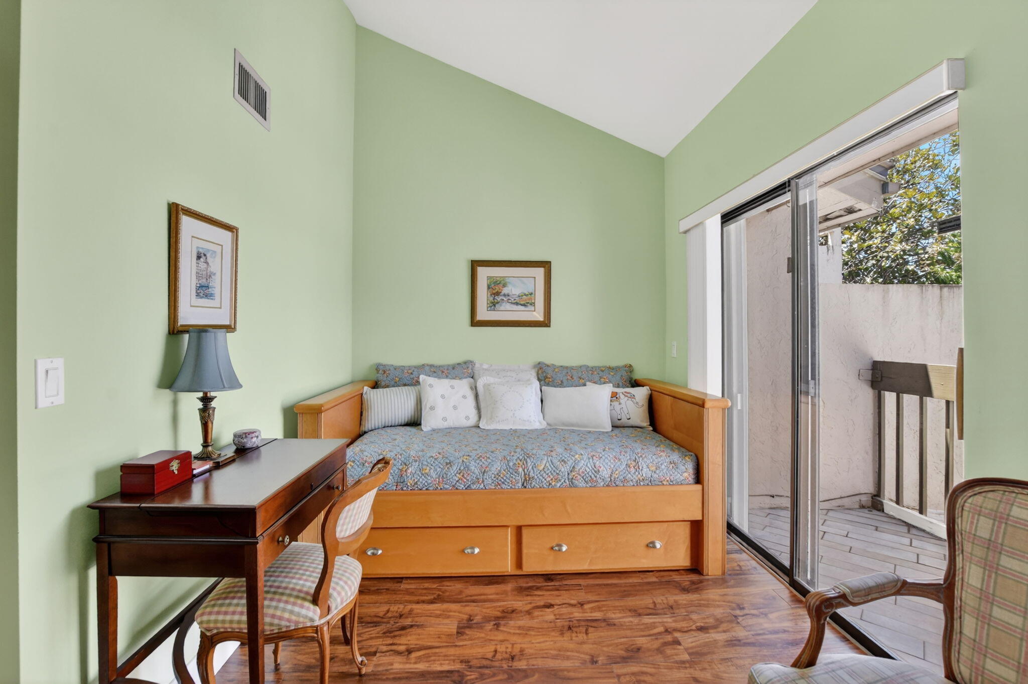 IRONWEDGE SEC II - Residential