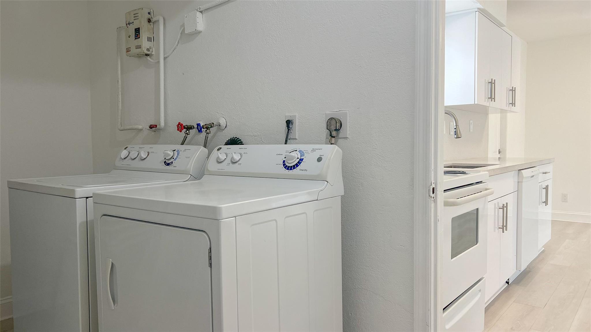 Larkdale - Residential Lease