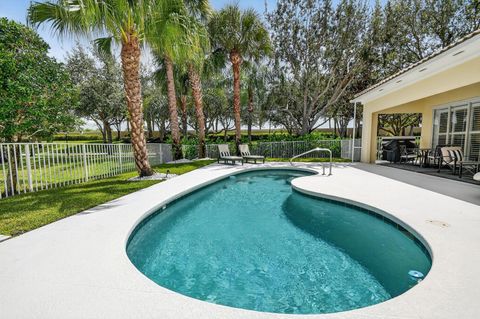 8015 Laborie Lane Wellington FL 33414