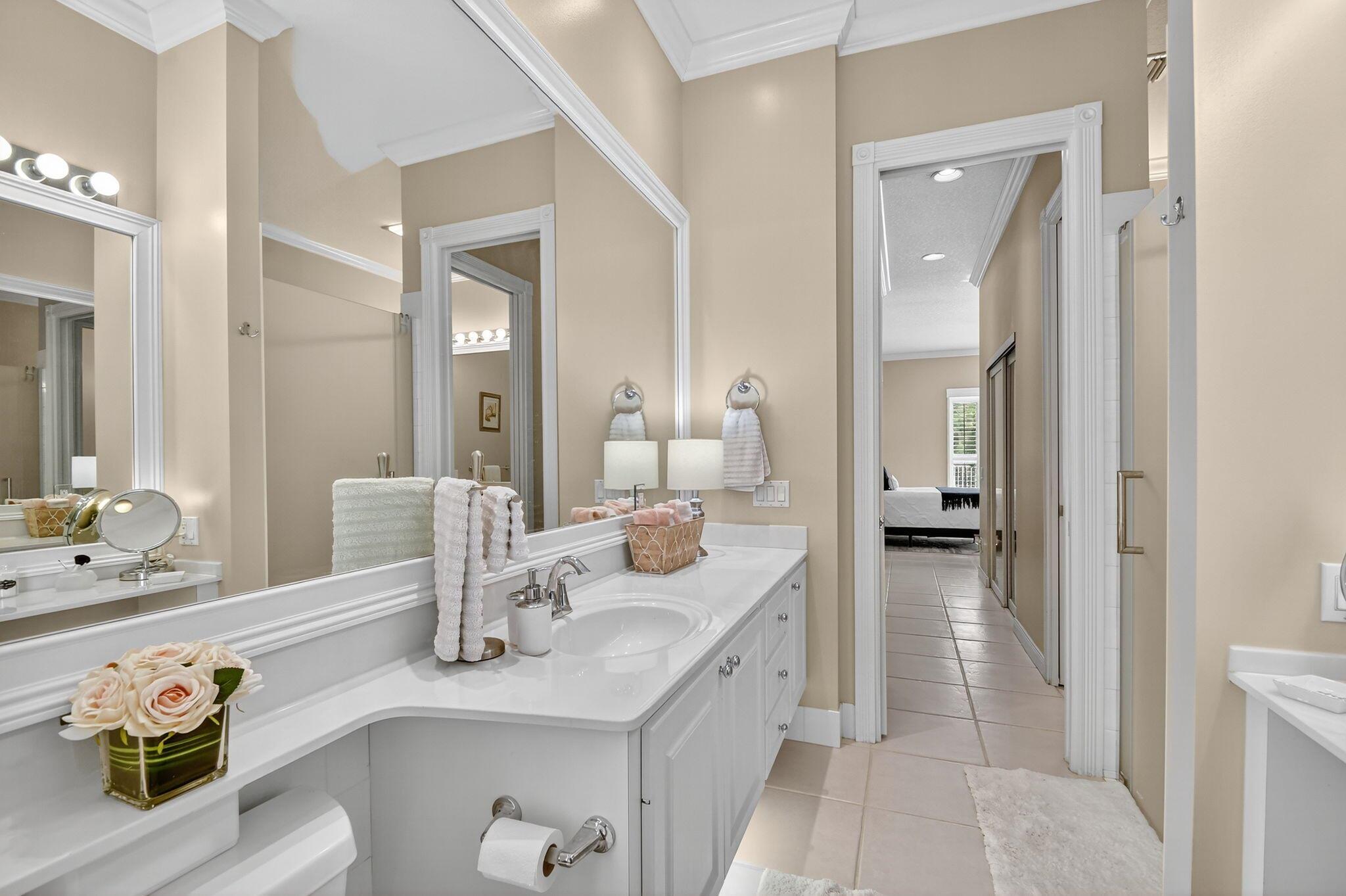 Wellington, Florida 33414, United States, 3 Bedrooms Bedrooms, ,3 BathroomsBathrooms,Residential,Pending,209613